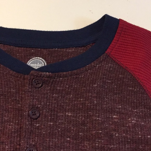 NWOT Boys Long Sleeve Thermal Top - Picture 8 of 8